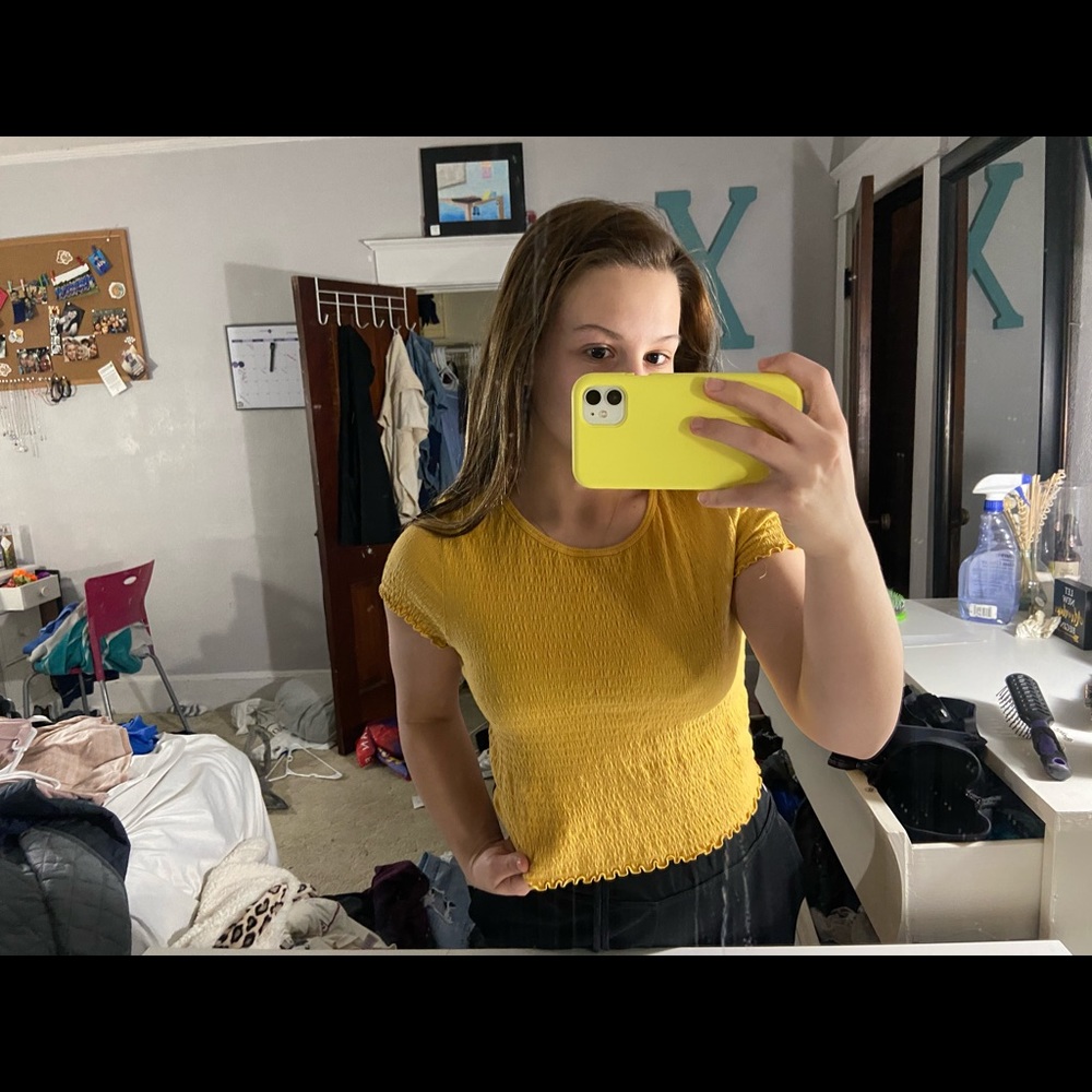 Yellow top!